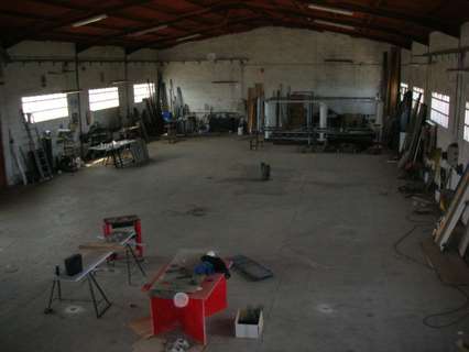 Nave industrial en venta en La Sénia