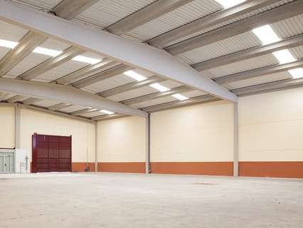 Nave industrial en venta en Abrera