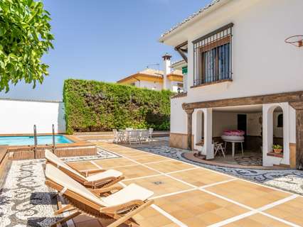 Chalet en venta en La Zubia