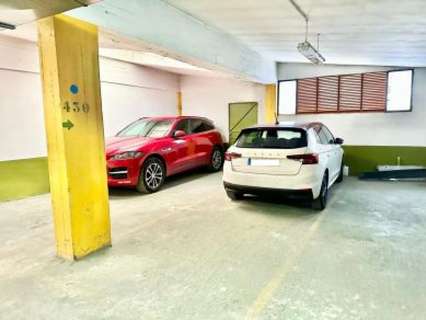 Plaza de parking en venta en Vitoria-Gasteiz, rebajada