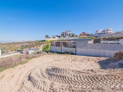 Parcela rústica en venta en La Zubia