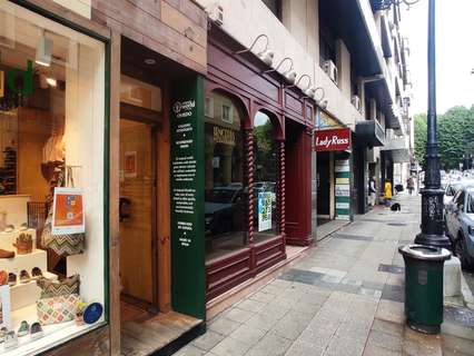 Local comercial en alquiler en Oviedo