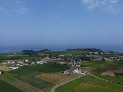 Parcela rústica en venta en Coaña