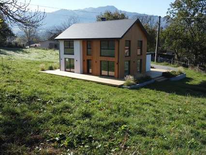 Parcela urbana en venta en Nava