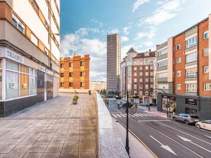 Local comercial en venta en Oviedo