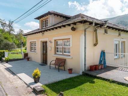 Casa en venta en Coaña