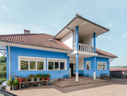 Chalet en venta en Llanera
