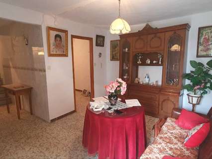 Casa en venta en Yunquera