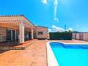 Chalet en venta en Chiclana de la Frontera rebajado