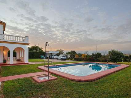 Chalet en venta en Sanlúcar la Mayor