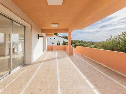 Chalet en venta en Torrent rebajado