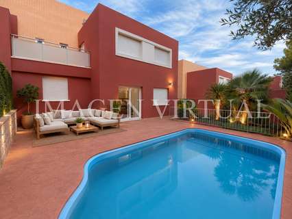 Casa en venta en Chiva