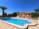 Casa en venta en Catral