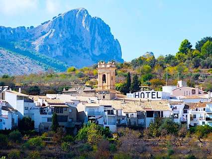 Casa en venta en Tàrbena