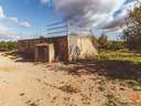 Parcela rústica en venta en Santa Bàrbara