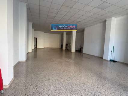 Local comercial en alquiler en Novelda