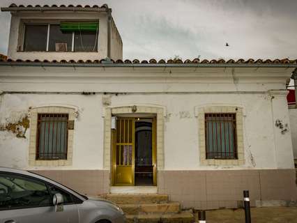 Villa en venta en Valencia de Alcántara