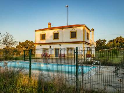 Villa en venta en Valencia de Alcántara