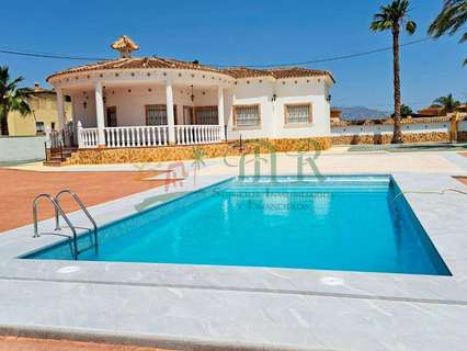 Villa en venta en Catral