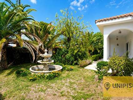Chalet en venta en Carmona