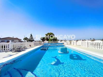 Chalet en venta en Catral