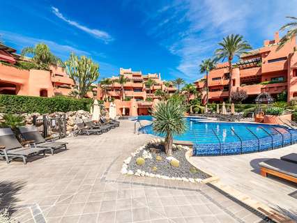 Apartamento en venta en Estepona