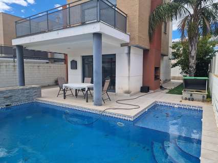 Casa en venta en La Pobla de Vallbona