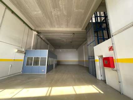 Nave industrial en alquiler en Badalona