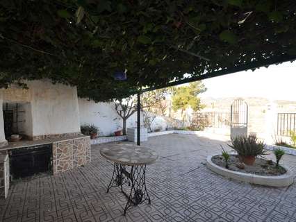 Casa en venta en El Pinós/Pinoso