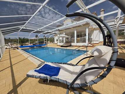 Casa en venta en El Pinós/Pinoso