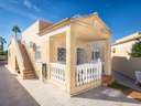 Chalet en venta en Torrevieja