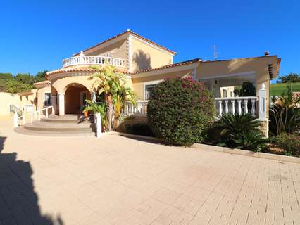 Villa en venta en Elche/Elx La Marina rebajada