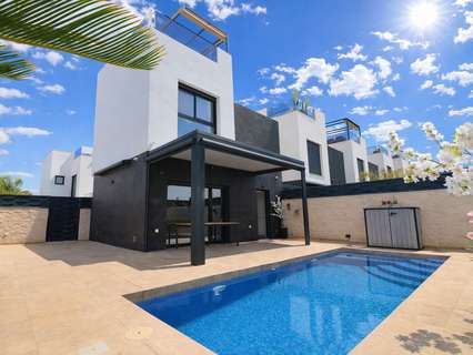 Villa en venta en Benijófar zona Benijofar - Village