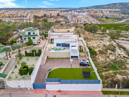 Villa en venta en Algorfa zona Lomas De La Juliana