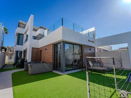 Villa en venta en Benijófar zona Benijofar - Village