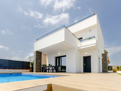 Villa en venta en Los Montesinos zona Entre Naranjos / Vistabella Golf
