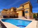 Villa en venta en Algorfa zona Lo Crispín