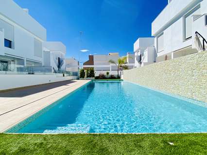 Apartamento en venta en Pilar de la Horadada zona Pilar de La Horadada - Town