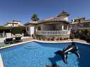 Villa en venta en Orihuela zona Orihuela-Costa rebajada