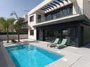 Villa en venta en Algorfa zona La Finca Golf Resort