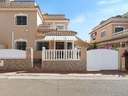Villa en venta en Pilar de la Horadada zona Torre de la Horadada