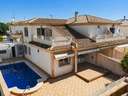 Villa en venta en Pilar de la Horadada zona Torre de la Horadada