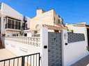 Apartamento en venta en Torrevieja zona El Chaparral rebajado
