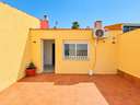 Bungalow en venta en Torrevieja zona La Siesta rebajado