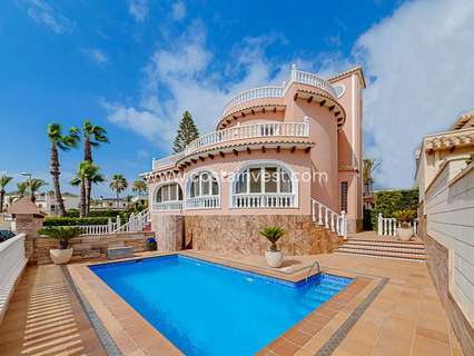 Villa en venta en Orihuela Orihuela-Costa