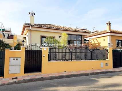 Villa en venta en Bigastro
