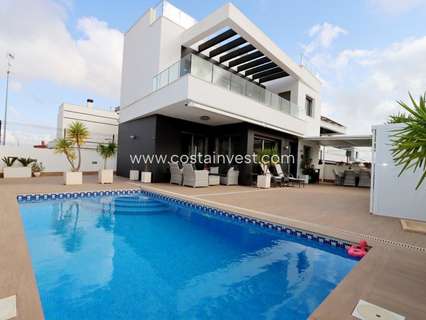 Villa en venta en Orihuela Orihuela-Costa