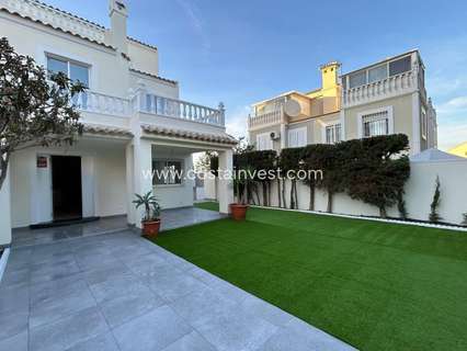 Villa en venta en Torrevieja Aguas Nuevas