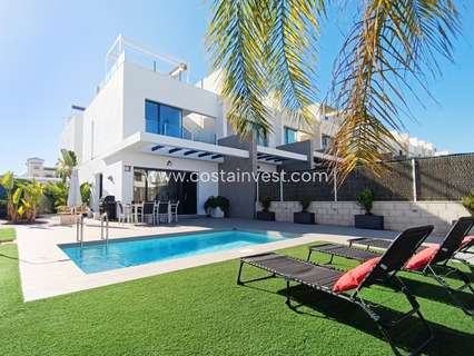 Villa en venta en Orihuela zona Orihuela-Costa
