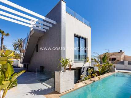 Villa en venta en Torrevieja zona La Mata